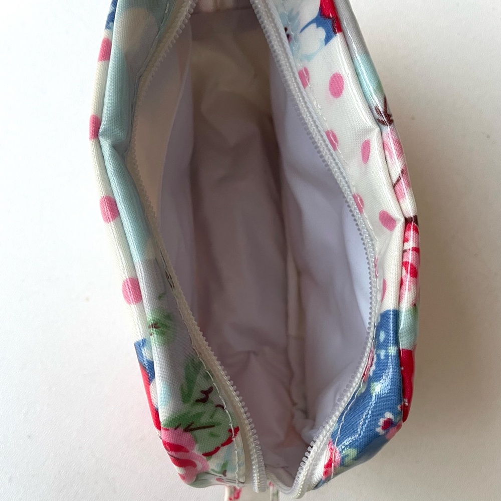 Catch Kidston makeup toiletry bag floral British shabby chic English aesthetic - Picture 5 of 9